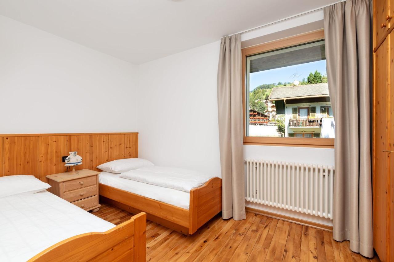 Residence Catarina Lanz San Vigilio Di Marebbe Bagian luar foto